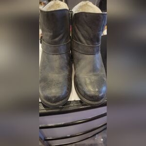 Royal Canadian Timmins wool lined waterproof boots